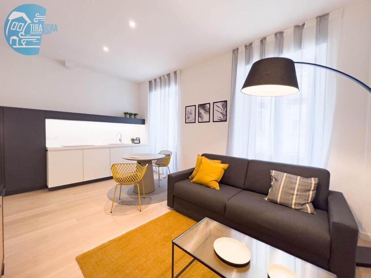 Slataper 11 Tirabora Short Rent Apartment Trieste Bagian luar foto