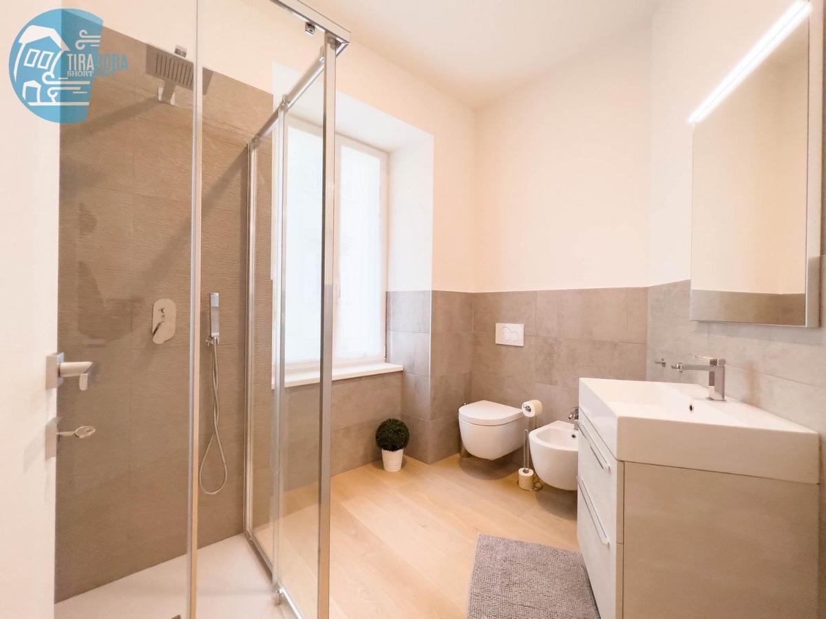 Slataper 11 Tirabora Short Rent Apartment Trieste Bagian luar foto